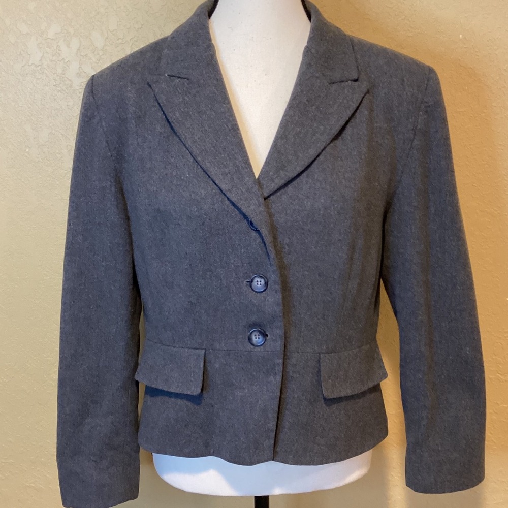 Vintage Women's Pendleton 100% Pure New Wool Gray Lined Blazer, Size Petite 12